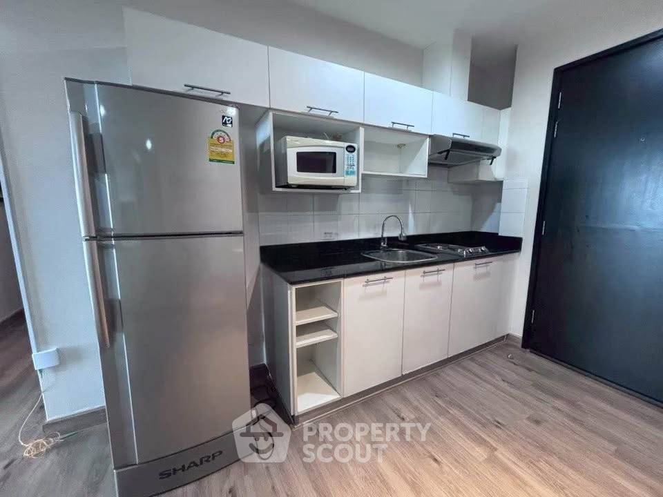 picture 2-BR Condo at Diamond Ratchada near MRT Huai Khwang (ID 3234186) - 2/18