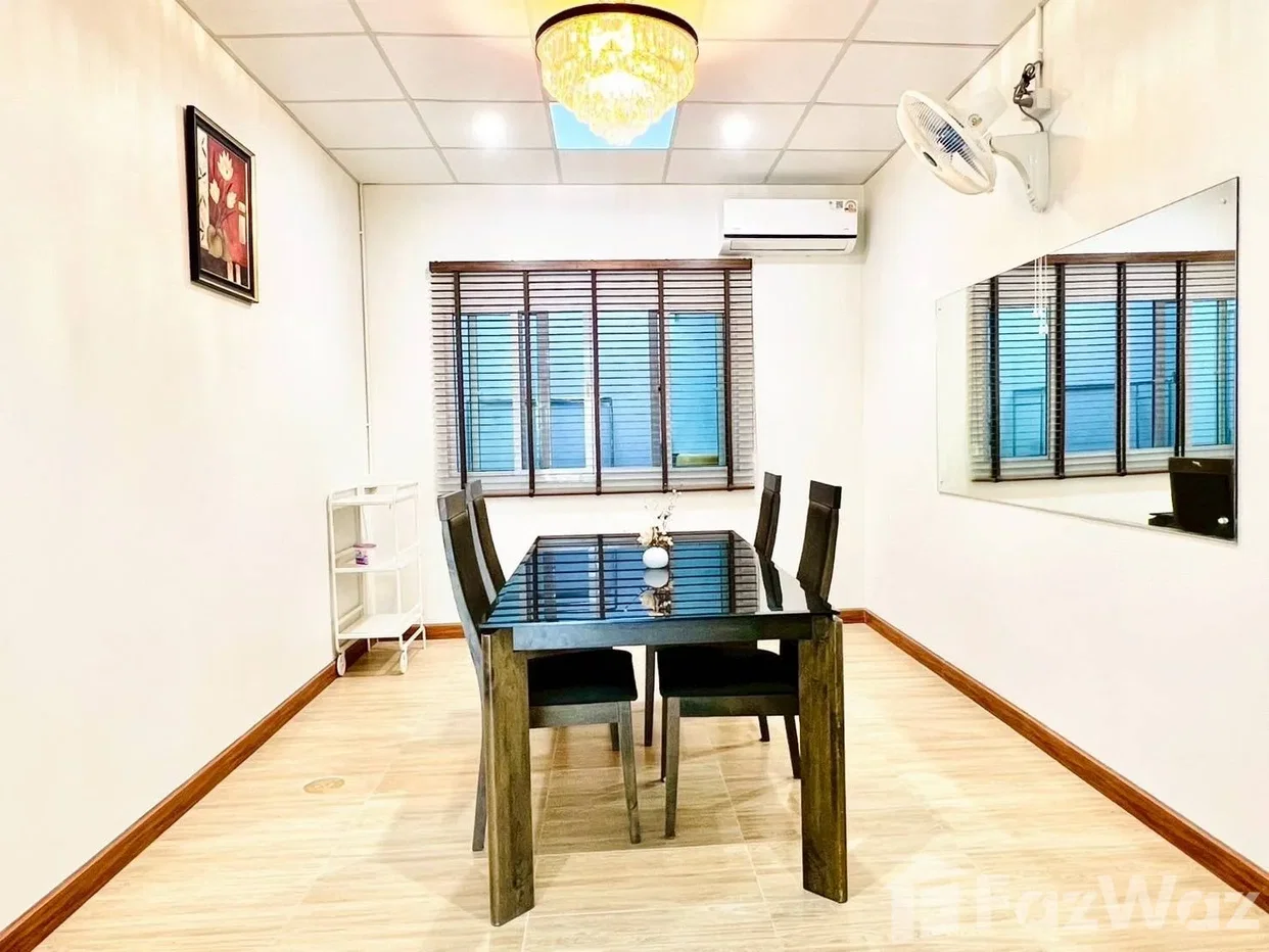 picture Commercial home office for rent 6814531 - 3/16