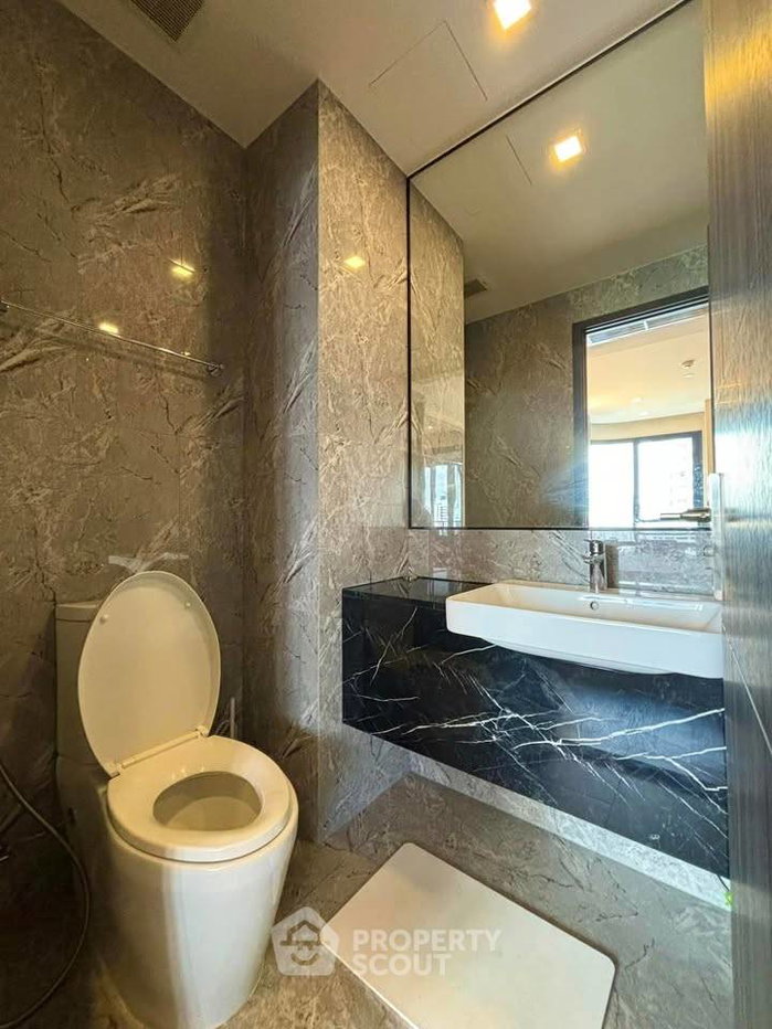 picture 70m To MRT Sukhumvit: 1-BR Ashton Asoke, 16th Floor (ID 3345056) - 17/18