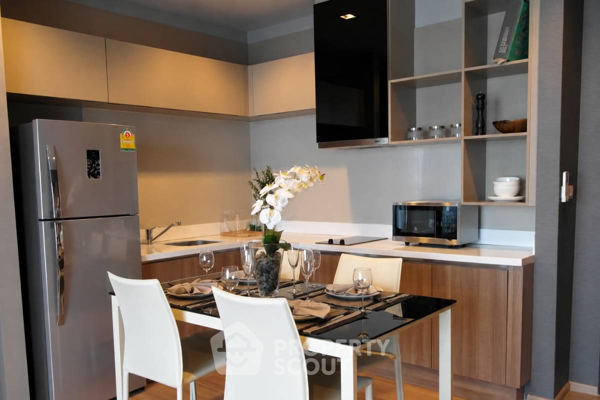 picture 2-BR Condo at Rhythm Sathorn near BTS Saphan Taksin (ID 3331438) - 11/13