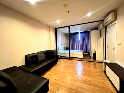 ขายคอนโด : 💥รหัส TTTP013912S💥 📢📢ขายพร้อมผู้เช่า The Tree Interchange (1 Bed 35.98 ตร.ม/2.65 ล้าน) ชั้น 12 ติดเกตเวย์/ใกล้ MRT สนใจ Line ID: @atfirm