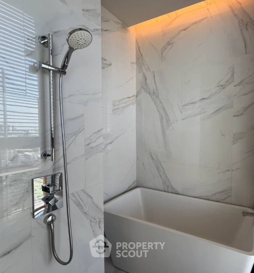 picture 1-BR Condo At The Reserve Sathorn Near BTS Sala Daeng (ID 3342694) - 2/3