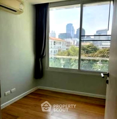 ขายคอนโด : คอนโด 1 ห้องนอน Focus On Saladaeng Condominium ใกล้ MRT สีลม (ID 3256015)
