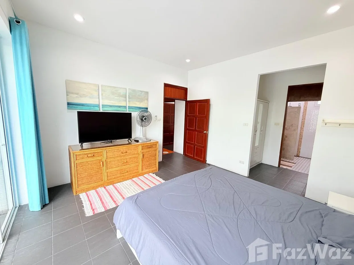 picture Charming 3-Bedroom Villa with Open Views 5620811 - 25/35