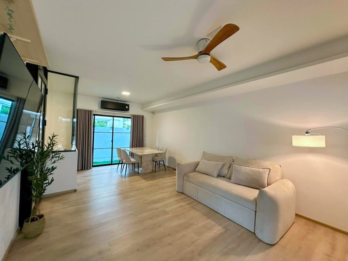 รูป 🏡 ให้เช่า ทาวน์โฮม 2 นอน 3 น้ำ เฟอร์ครบ 🛍️ ใกล้ Mega บางนา ทำเล ศรีนครินทร์-บางนา - รูปที่ 3/20