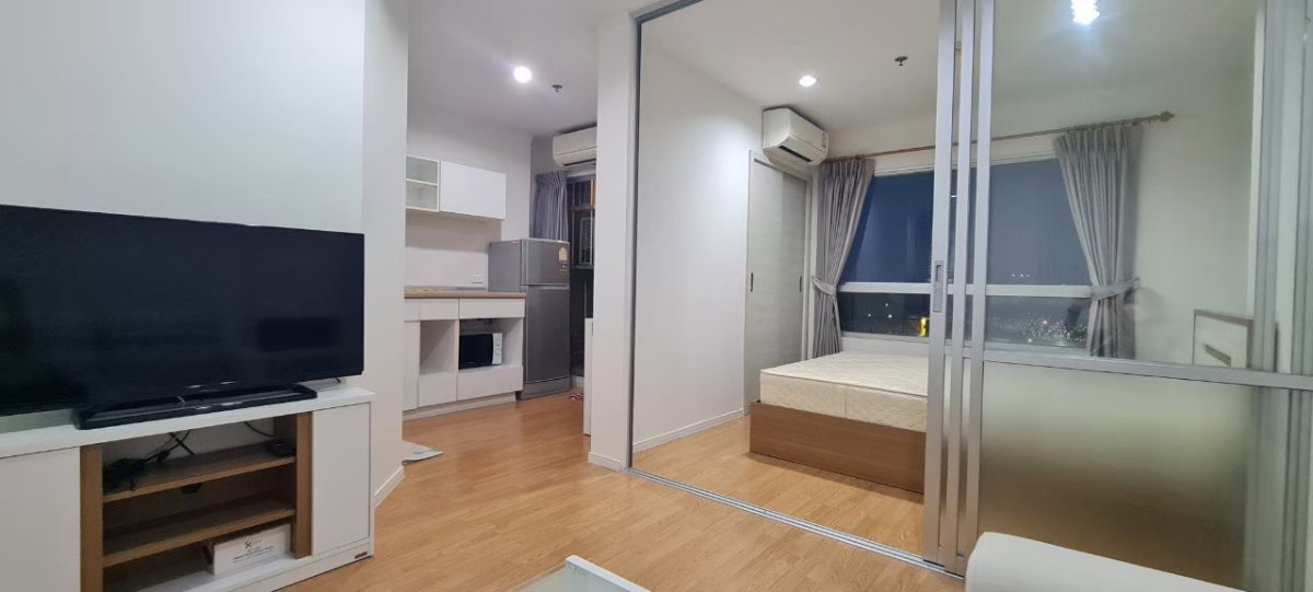 รูป ให้เช่าห้องแต่งพร้อม เฟอร์ครบ ห้องใหญ่ วิวดี ราคาถูก ใกล้ ARL และ MRT สถานีหัวหมาก - รูปที่ 3/16