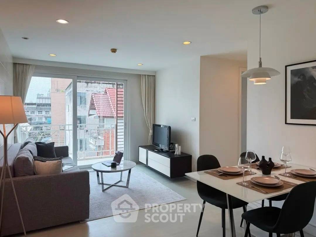 รูป คอนโด 2-ห้องนอน ที่ เดอะ แบงค็อค สาทร-ตากสิน คอนโดมิเนียม ใกล้ BTS กรุงธนบุรี (ID 3345706) - รูปที่ 2/3
