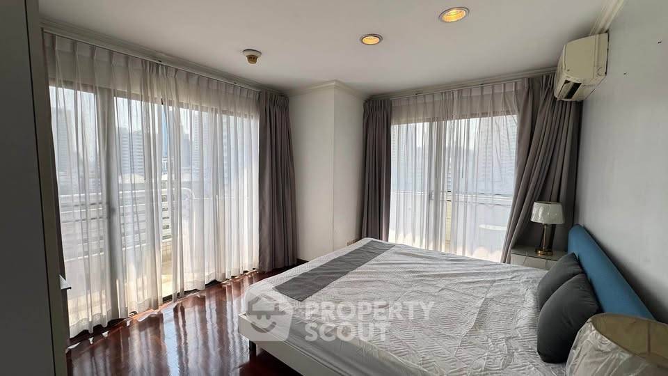 รูป คอนโด 3-ห้องนอน ที่ ริชมอนด์ พาเลส คอนโดมิเนียม ใกล้ BTS พร้อมพงษ์ (ID 3345300) - รูปที่ 10/17