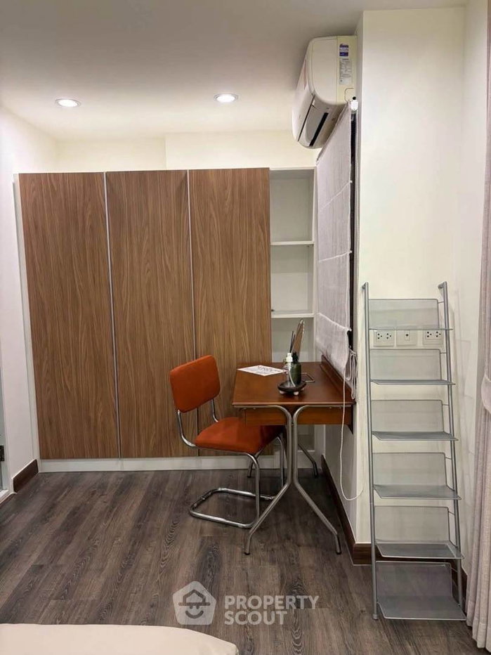 picture 2-BR Condo at Prompto Condo Ratchada 32 in Chan Kasem (ID 3214763) - 3/12