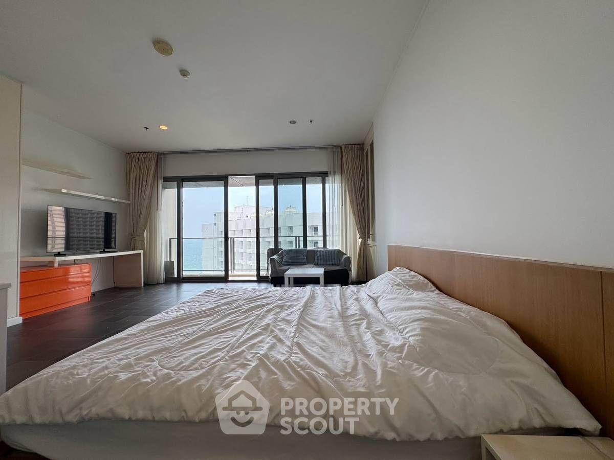 picture 1-BR Condo At Northpoint Condominium In Wong Amat (ID 3344814) - 4/10