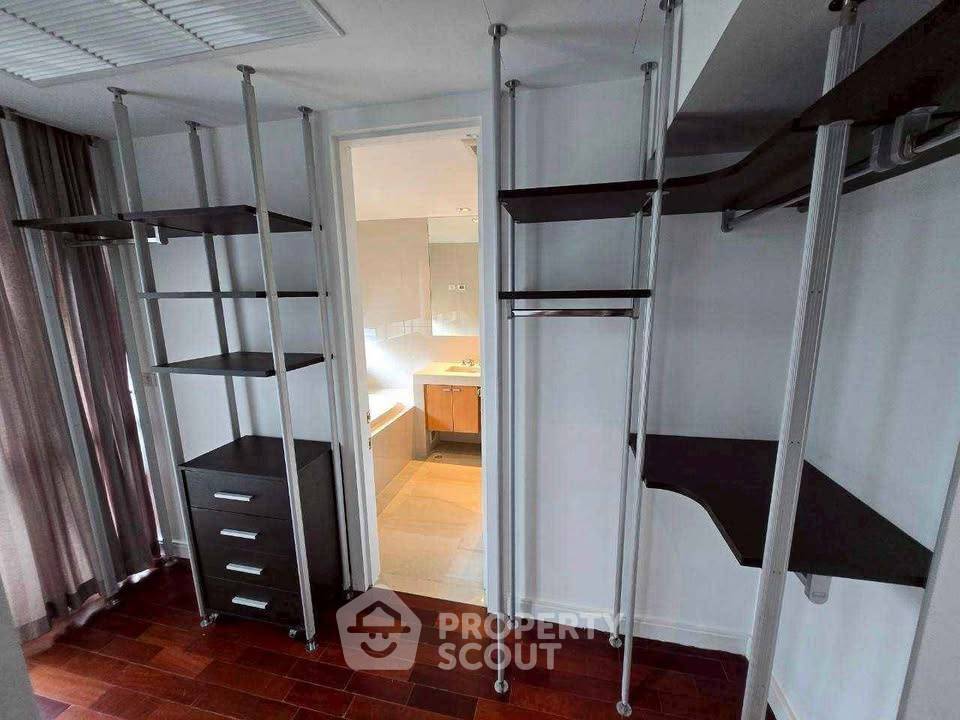 picture 3-BR Condo at Athenee Residence near BTS Phloen Chit (ID 2746221) - 8/9