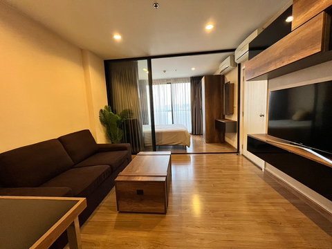 💥รหัส TTTP000309S💥 📢📢ขายพร้อมผู้เช่า The Tree Interchange (1 Bed 35.98 ตร.ม/3.10 ล้าน) ชั้น 9 ติดเกตเวย์/ใกล้ MRT สนใจ Line ID: @atfirm