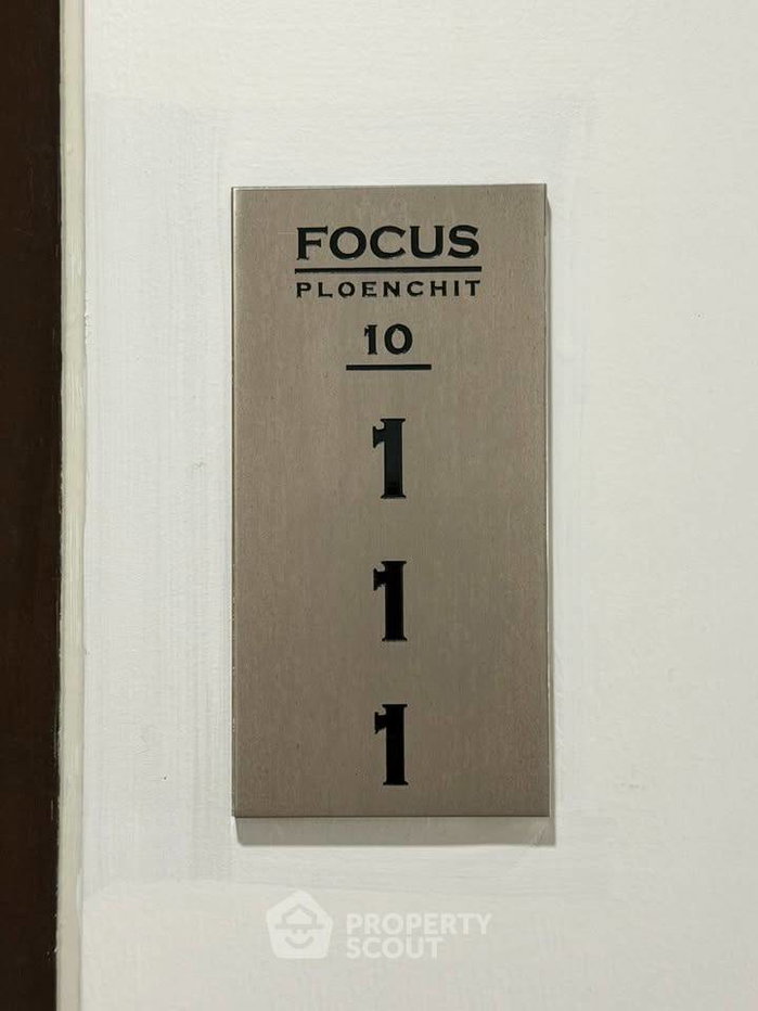 picture 1-BR Condo at Focus Ploenchit near BTS Nana (ID 3329175) - 9/17