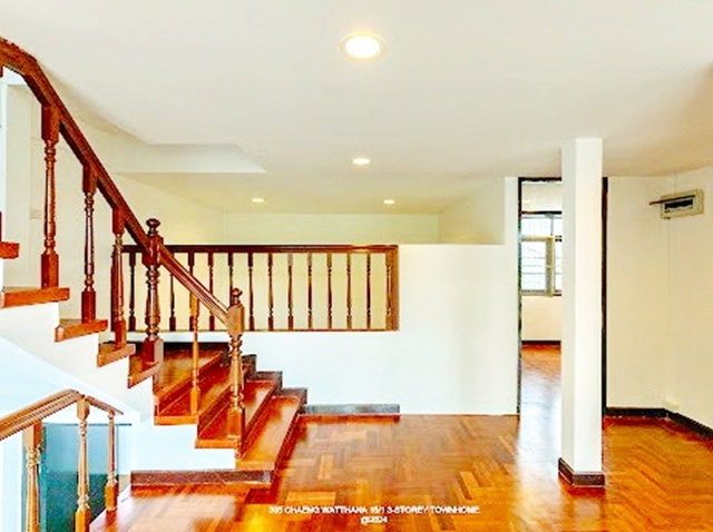 picture 						Chaeng Watthana Government Complex 400 m. near MRT Chaeng Watthana 14 only 149 m. 3 Storey Corner Co                     - 5/8