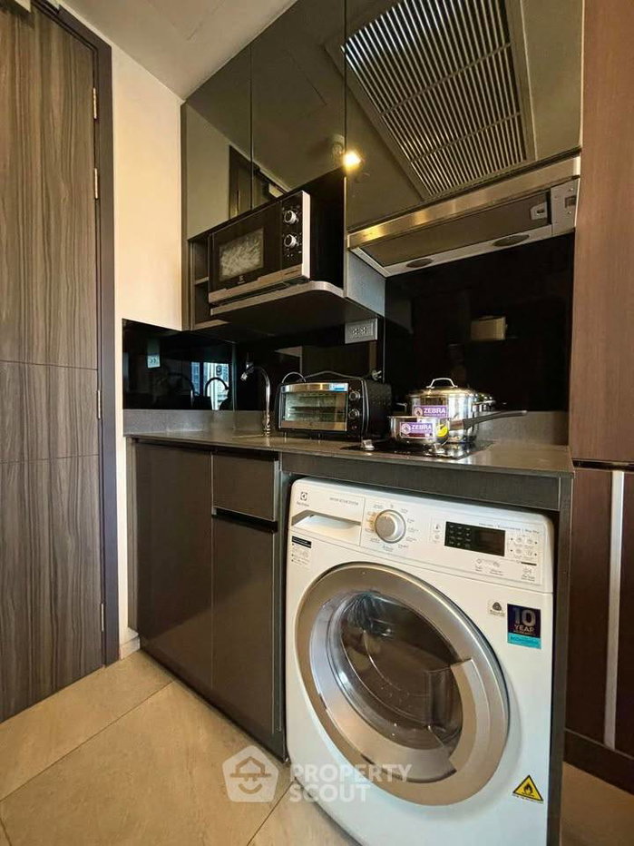 picture 70m To MRT Sukhumvit: 1-BR Ashton Asoke, 16th Floor (ID 3345056) - 15/18