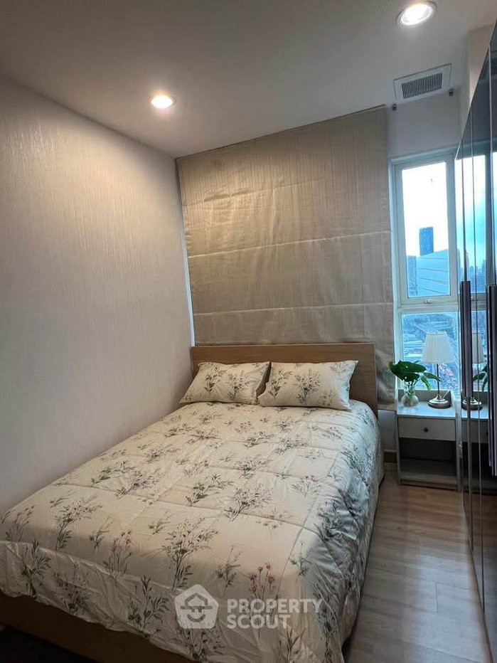 รูป คอนโด 2-ห้องนอน ที่ ไลฟ์ เจริญนคร-สาทร ใกล้ BTS กรุงธนบุรี (ID 3259762) - รูปที่ 9/18