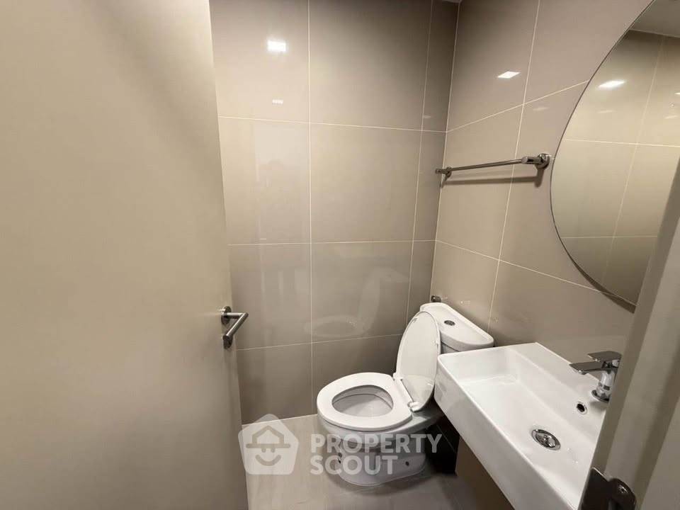 picture Studio Condo at COBE Ratchada-Rama 9 near MRT Huai Khwang (ID 3344955) - 8/10