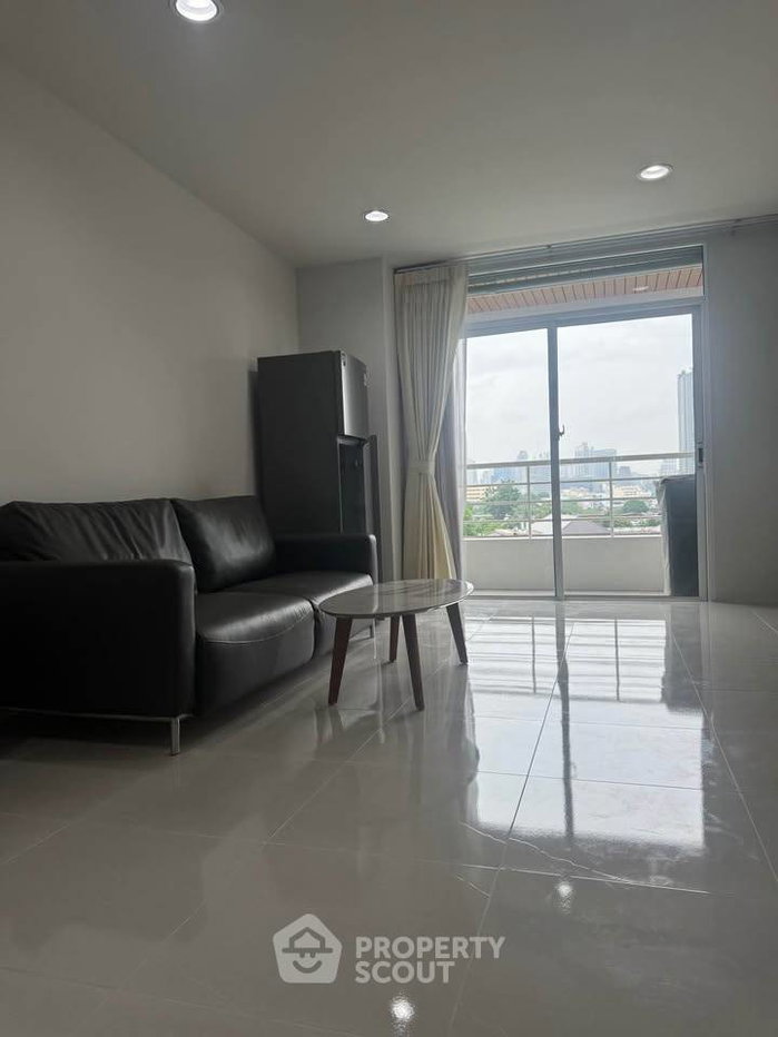 picture 2-BR Condo At S Condo Sukhumvit 50 Near BTS On Nut (ID 2952788) - 2/10