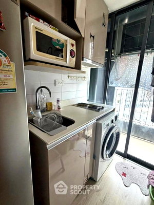 Condos for rent : 1-BR Condo At Ideo Q Chula Samyan Near MRT Sam Yan (ID 3232360)