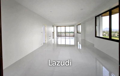ขายคอนโด : ขายคอนโดมิเนียมขนาดใหญ่ 2 ห้องนอนที่ ซันเซท ไฮ