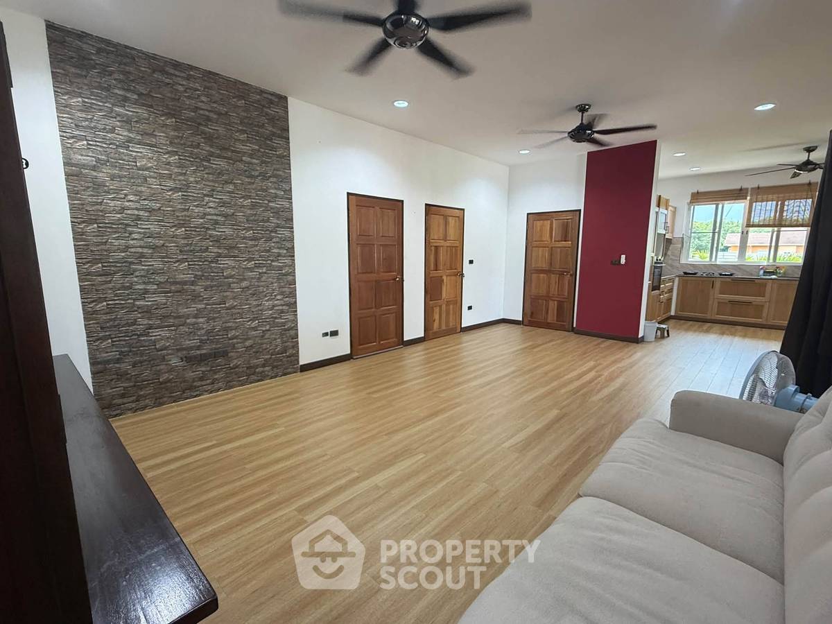 picture Pet-Friendly 2-Bedroom Villa At Wararom Village Khao Tao (ID 3345069) - 6/12