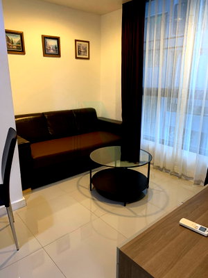 Condos for rent : For Rent Condo ZENITH PLACE SUKHUMVIT 42 Building 1, Floor 4,1 bed room, Room size 31 sqm