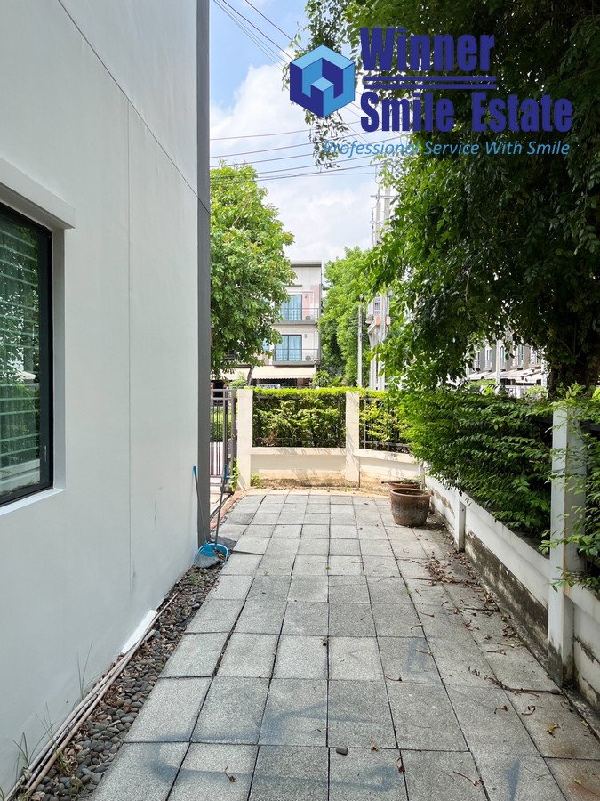รูป ขายทาวน์โฮม 3 ชั้น Town Home 3 ชั้น บ้านกลางเมือง ซอยนวมินทร์ 42 หลังมุม - รูปที่ 8/10