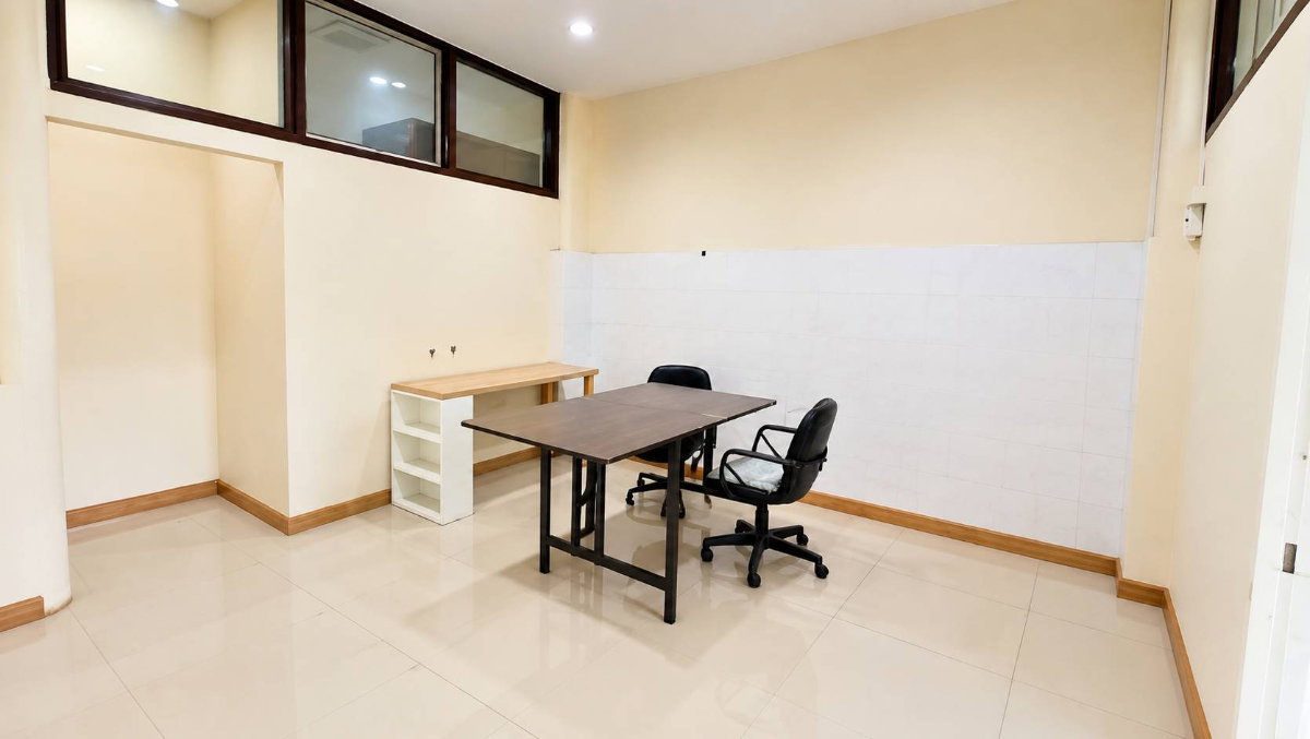 รูป หลังใหญ่สะใจ! ขายบ้านเดี่ยว AC House 1 ลำลูกกา คลอง 4 รังสิต​ ​ปทุมธานี​ ต่อเติมเต็มพื้นที่ 220 ตร.ม. ในราคาเพียง 2.99 ล้านบาท - รูปที่ 9/18
