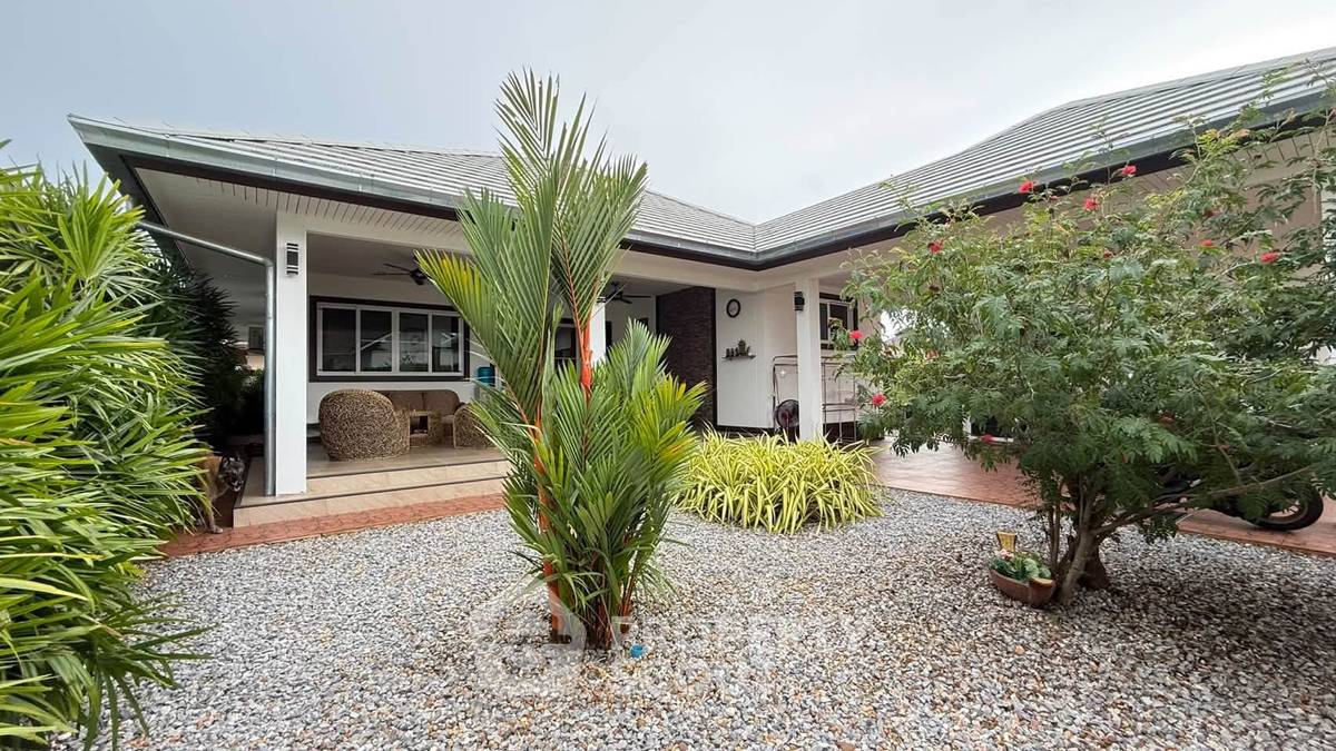 picture Pet-Friendly 2-Bedroom Villa At Wararom Village Khao Tao (ID 3345069) - 1/12