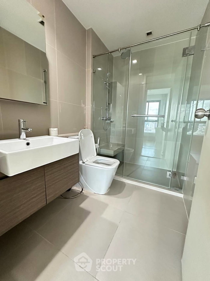 picture 2-BR Condo at Quinn Condo Ratchada 17 near MRT Sutthisan (ID 1547551) - 8/9