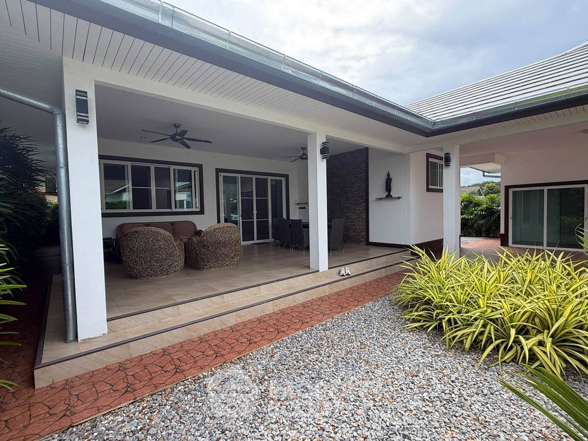 picture Pet-Friendly 2-Bedroom Villa At Wararom Village Khao Tao (ID 3345069) - 10/12