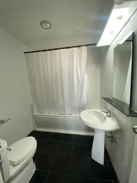 MN091837 | 2 Bed | 1 Bath | Thong Lo BTS | 69sqm | THB 35,000/mo | Fl.36 — Waterford Diamond Bangkok