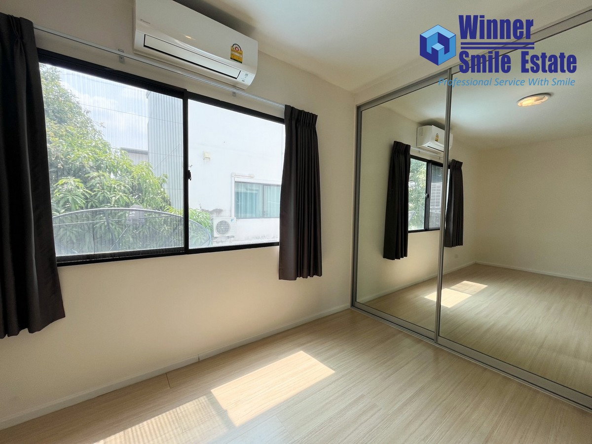 รูป ขายทาวน์โฮม 3 ชั้น Town Home 3 ชั้น บ้านกลางเมือง ซอยนวมินทร์ 42 หลังมุม - รูปที่ 6/10