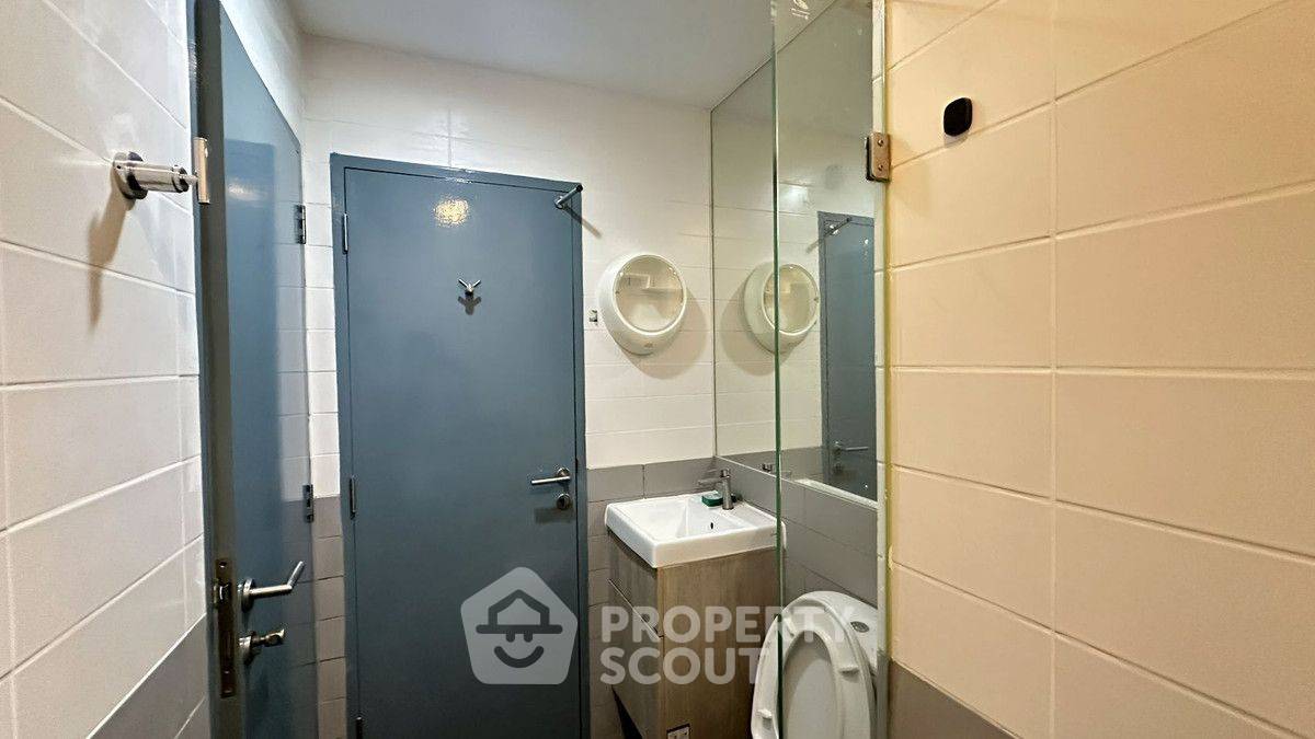 picture 1-BR Condo at Ideo Mobi Rama 9 near MRT Phra Ram 9 (ID 3346445) - 10/11