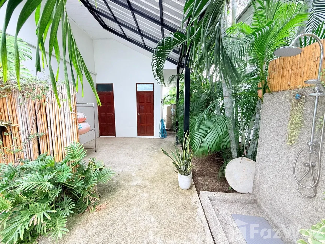 picture Charming 3-Bedroom Villa with Open Views 5620811 - 32/35