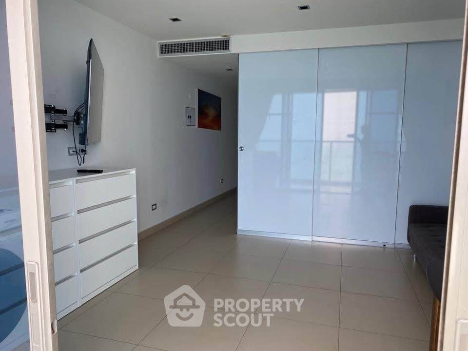 picture 1-BR Condo at Sands Condominium close to Phratamnak (ID 3332970) - 10/17