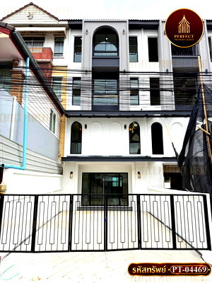 โฮมออฟฟิศ ถนนลาดพร้าว : ขาย ทาวน์โฮม 4 ชั้น ลาดพร้าว 110 รีโนเวทใหม่พร้อมเข้าอยู่ 200 ตรม.