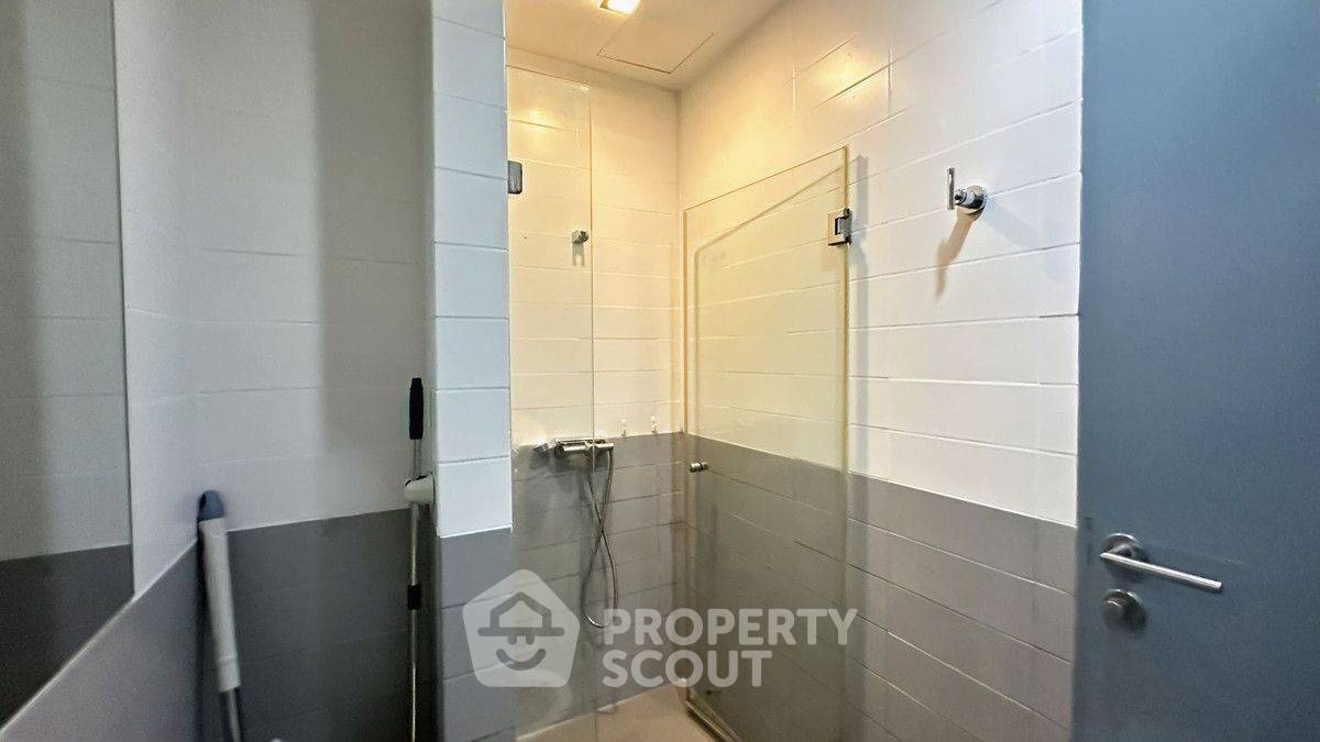 picture 1-BR Condo at Ideo Mobi Rama 9 near MRT Phra Ram 9 (ID 3346445) - 11/11