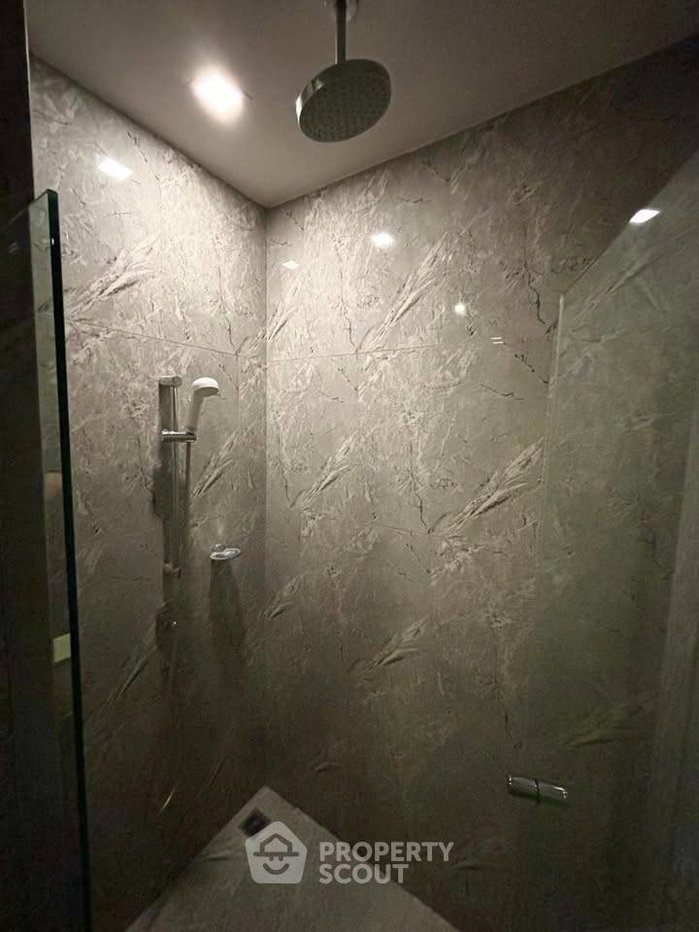 picture 70m To MRT Sukhumvit: 1-BR Ashton Asoke, 16th Floor (ID 3345056) - 16/18