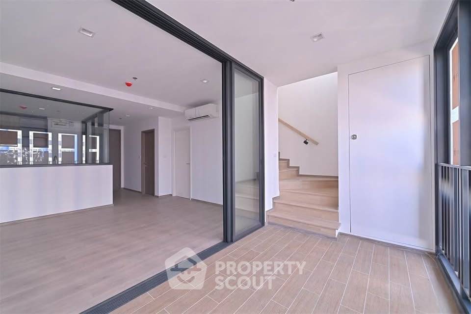 picture 2-BR Condo at The Line Phahonyothin Park near MRT Phahon Yothin (ID 2758166) - 8/12