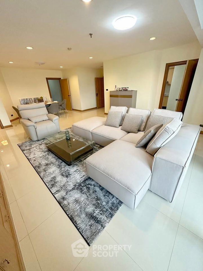 รูป 3 ห้องนอน ขนาด 165 ตร.ม. Fifty Fifth Tower Thonglor ห่าง BTS ทองหล่อ 200 ม. (ID 3057866) - รูปที่ 4/18