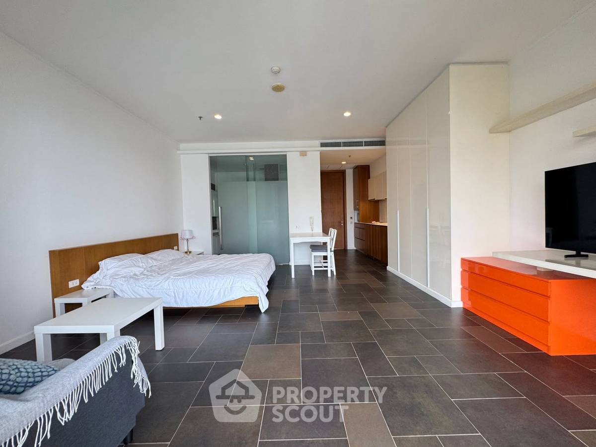 picture 1-BR Condo At Northpoint Condominium In Wong Amat (ID 3344814) - 3/10