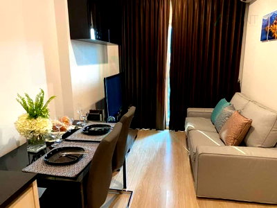 Condos for rent : For rent condo NOBLE REVOLVE RATCHADA Building 1, Floor 16,1 bed room, Room size 26.00 sqm