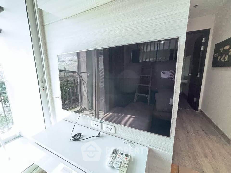picture 2-BR Condo at Diamond Ratchada near MRT Huai Khwang (ID 3234186) - 4/18