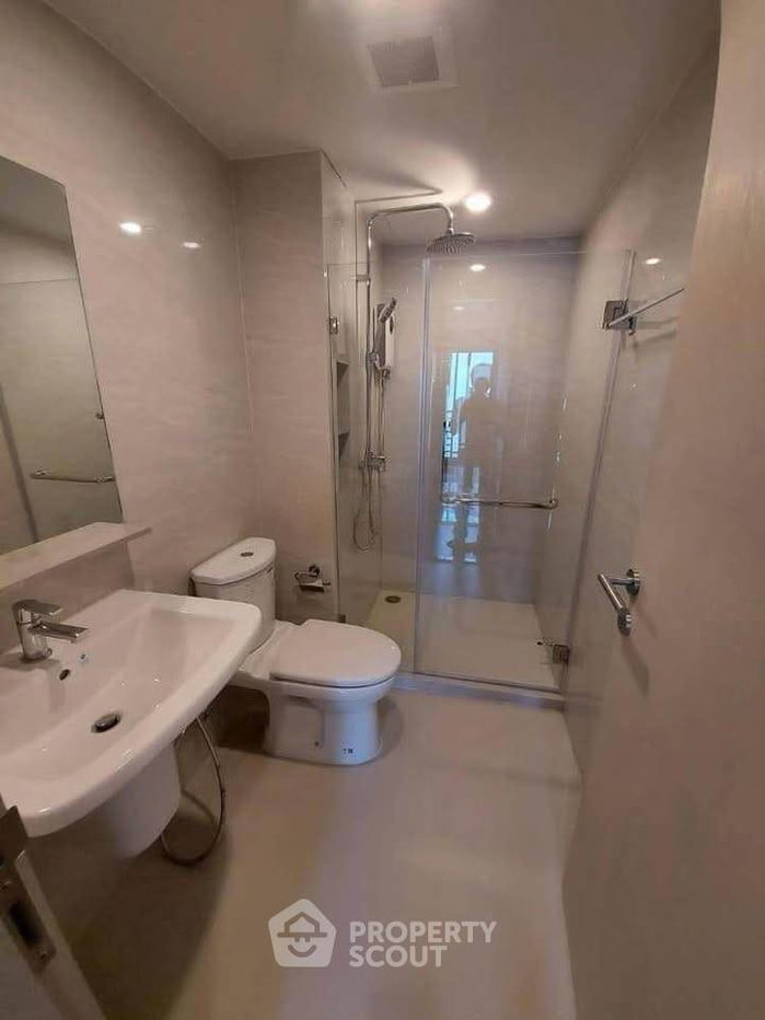 picture 1-BR Condo at Niche Mono Itsaraphap near MRT Sanam Chai (ID 2987229) - 3/4