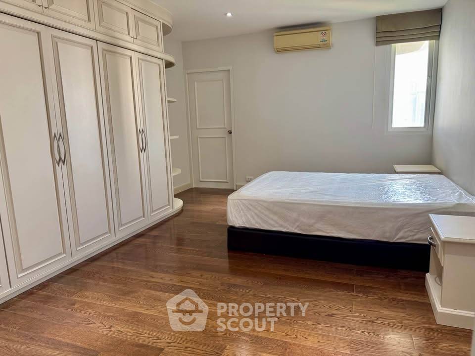 picture 3-BR Condo at DS Tower 1 near BTS Phrom Phong (ID 3345390) - 9/12