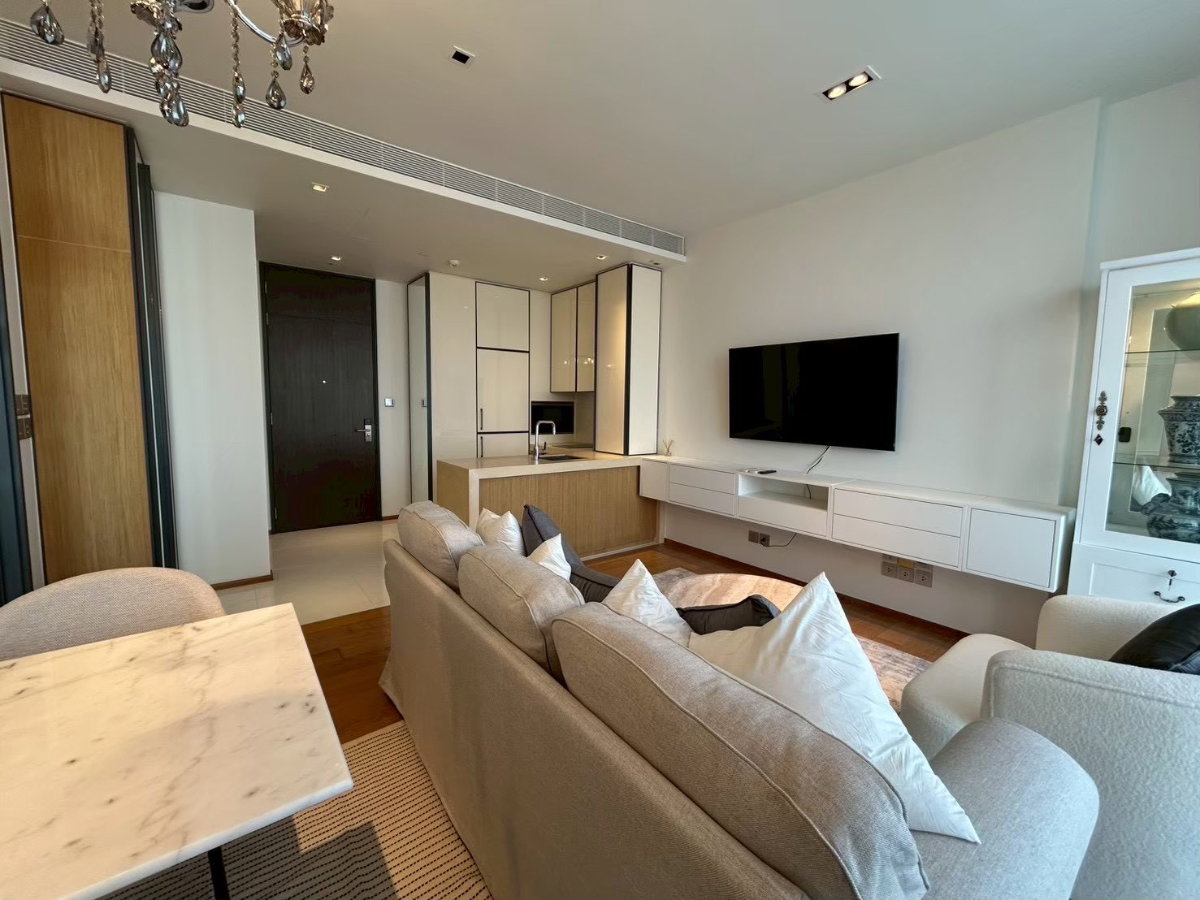 Luxury Condo for Sale near Phrom Phong | BEATNIQ Sukhumvit 32 | Near BTS Thong Lo | Private Elevator