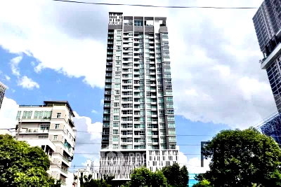 ขายคอนโด : ขายคอนโด 2 ห้องนอน Rhythm Sathorn-Narathiwas ใกล้ BTS ช่องนนทรี (ID 3288826)
