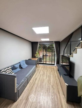 2-BR Condo Blossom Condo @ Sathorn-Charoenrat Near BTS Surasak (ID 3249975)