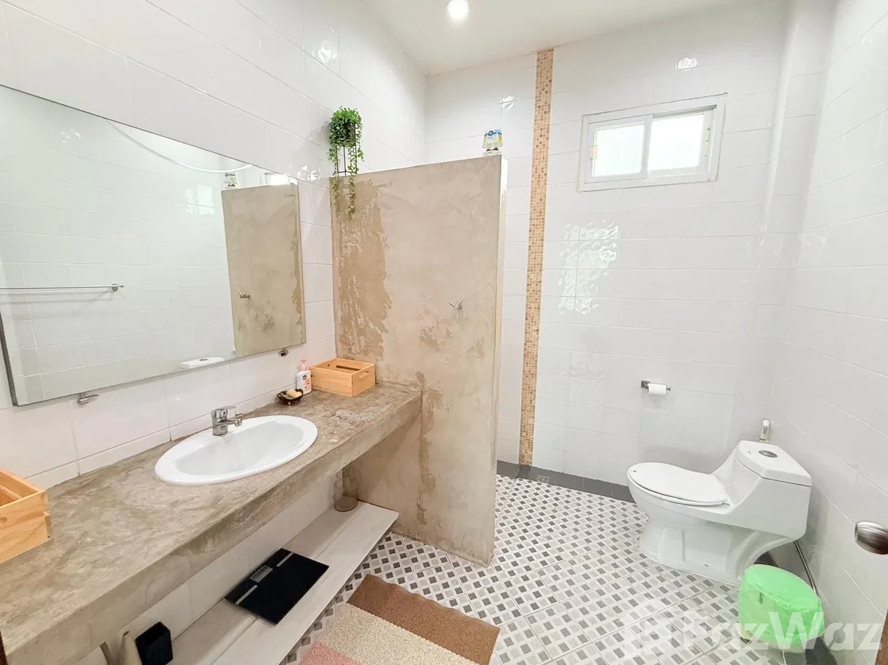 picture Charming 3-Bedroom Villa with Open Views 5620811 - 27/35